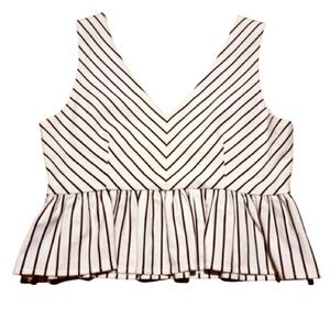 INTERMIX Exaggerated Ruffled Tops size Small petite